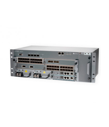 Маршрутизатор Juniper серии MX104 MX104-40G-AC-BNDL